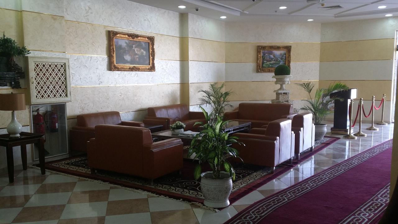 Aryana Hotel Ал Бурайми Екстериор снимка