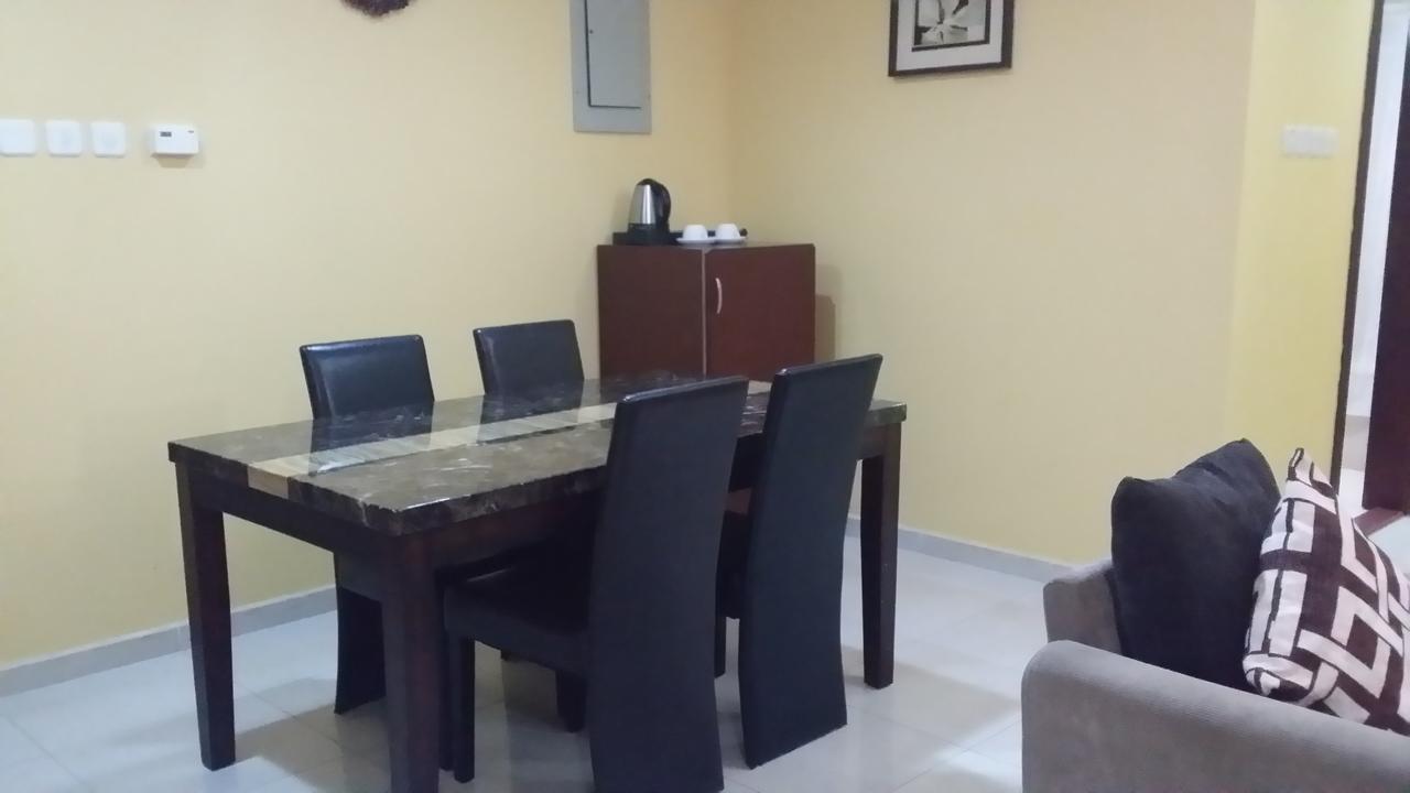 Aryana Hotel Ал Бурайми Екстериор снимка
